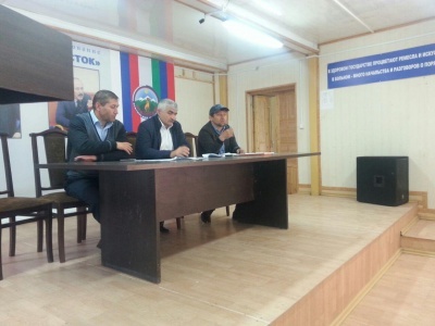 Заседание членов ТИК и УИК Бежтинского участка состоялось в Бежтинском участке