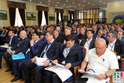 Ситуацию в части сборов налогов в Дагестане обсудили на проектной сессии в Махачкале
