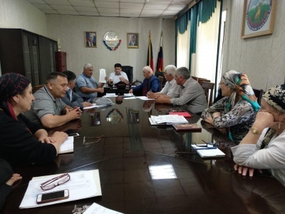 В муниципалитете провели совещание с руководителями образовательных организаций