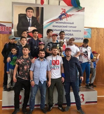 Межрайонный юношеский турнир по вольной борьбе памяти Шахбана Шахбанова