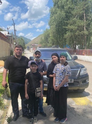 Шамиль Арадахов встретился с семьёй военнослужащего погибшего в СВО