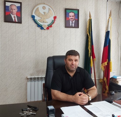Глава МО "Бежтинский участок" Шамиль Арадахов выразил соболезнования родным и близким погибших в результате взрыва на АЗС в Махачкале.