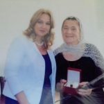 в Министерстве культуры РД Халисат Гамидовне вручили именные часы Главы Республики Дагестан