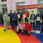 В Цунтинском районе прошел межрайонный турнир по вольной борьбе среди юношей 2003-2012г.р.