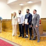 Усману Гусейнову вручили благодарственное письмо