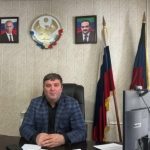 Поздравление главы Бежтинского участка Шамиля Арадахова с Днём защиты детей!