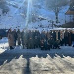Сегодня, активисты Первых  Бежтинской СОШ приняли участие в акции «Блокадный хлеб»