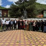 К памятной дате библиотека подготовила выставку «Единство в Памяти,Сила в Подвиге!»